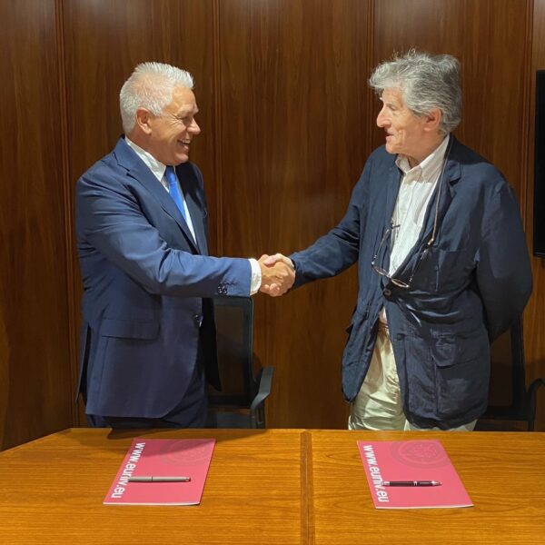 Association agreement with the eUniv of the International Dental Training Center