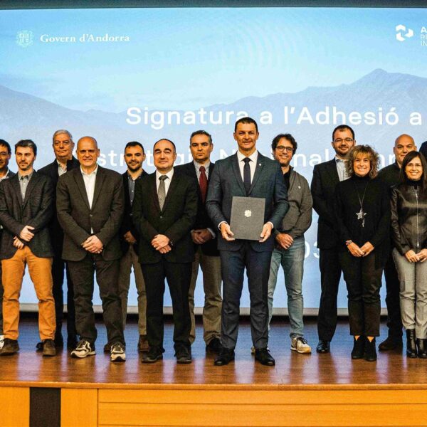 eUniv present at the II Innovation Summit