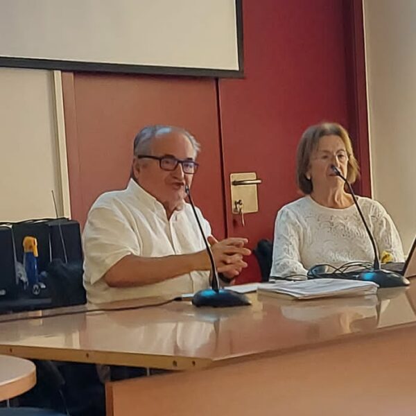 La eUniv participa en la Jornada sobre restauració i conservació de documents