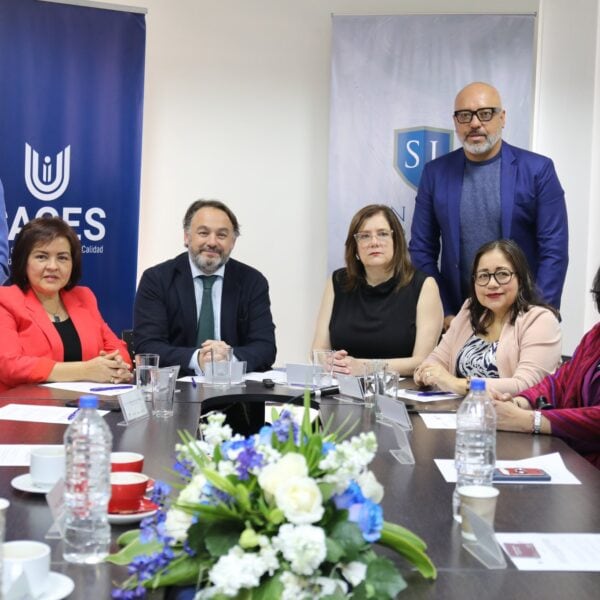 IURNAT and the Instituto Universitario Superior San Isidro sign a Scientific and Technical Cooperation agreement