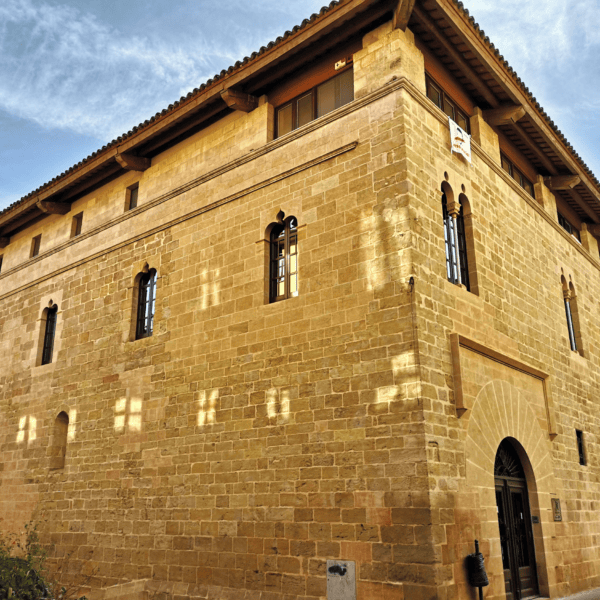 Announcement of Public Exhibition of Doctoral Thesis