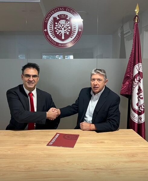 The European University IMF, through its associated center Laurentia University Institute, signs an academic cooperation agreement with the business group Comunicación Gestual, for the implementation of Continuing Education and University Extension studies