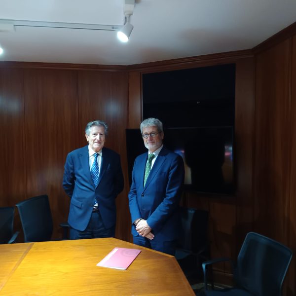 The European University and the Private Foundation Institute of Financial Studies sign an association agreement
