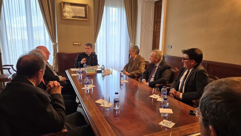 Visita institucional de la eUniv al Copríncipe Episcopal