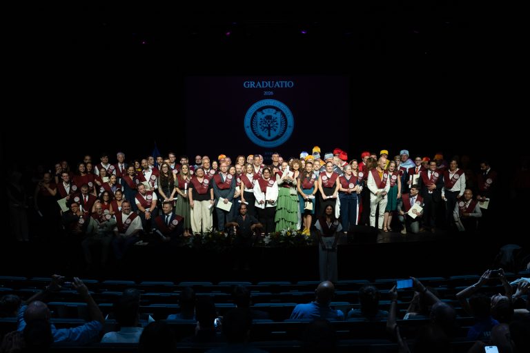 La Universitat Europea celebra amb èxit la graduació de la seva tercera promoció davant d’un Auditori Claror ple a vessar